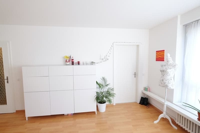 Moderne Wohnung im Gundeli (2)