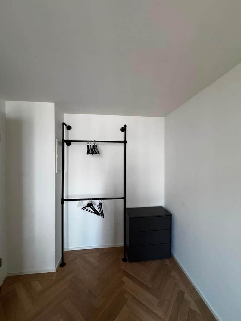Room in a shared flat (2)