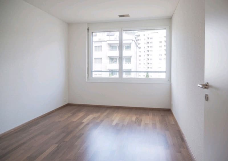 Wunderschöne ruhige 3 1/2-Zimmerwohnung mit Eigentumsstandard (6)