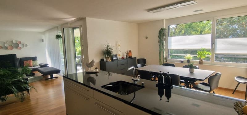 Wunderschöne ruhige 3 1/2-Zimmerwohnung mit Eigentumsstandard (4)