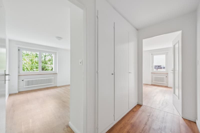 Helle und gepflegte Wohnung mit Balkon (2)