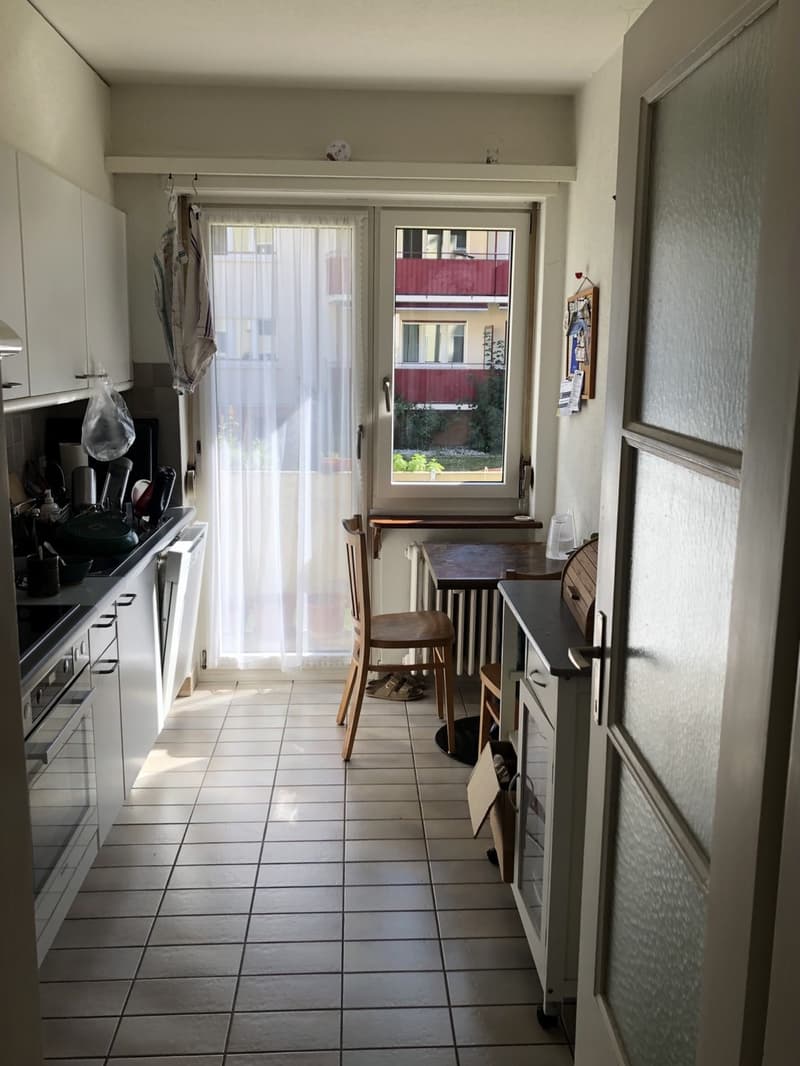 Schöne 3 Zimmerwohnung an guter Lage (zwischen Europaplatz & Weyerli) (3)