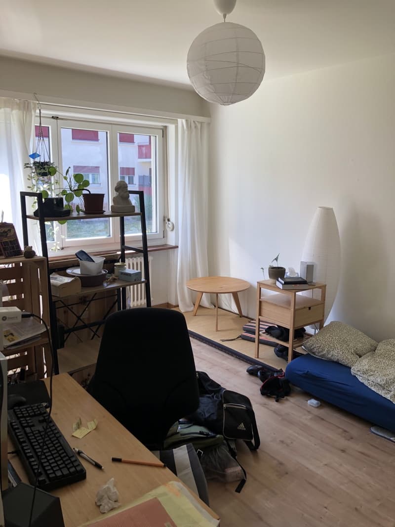 Schöne 3 Zimmerwohnung an guter Lage (zwischen Europaplatz & Weyerli) (2)