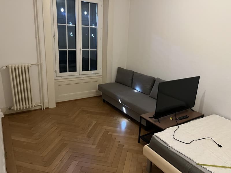 Studio 2 pièces de 32m2, reprise de bail (1)
