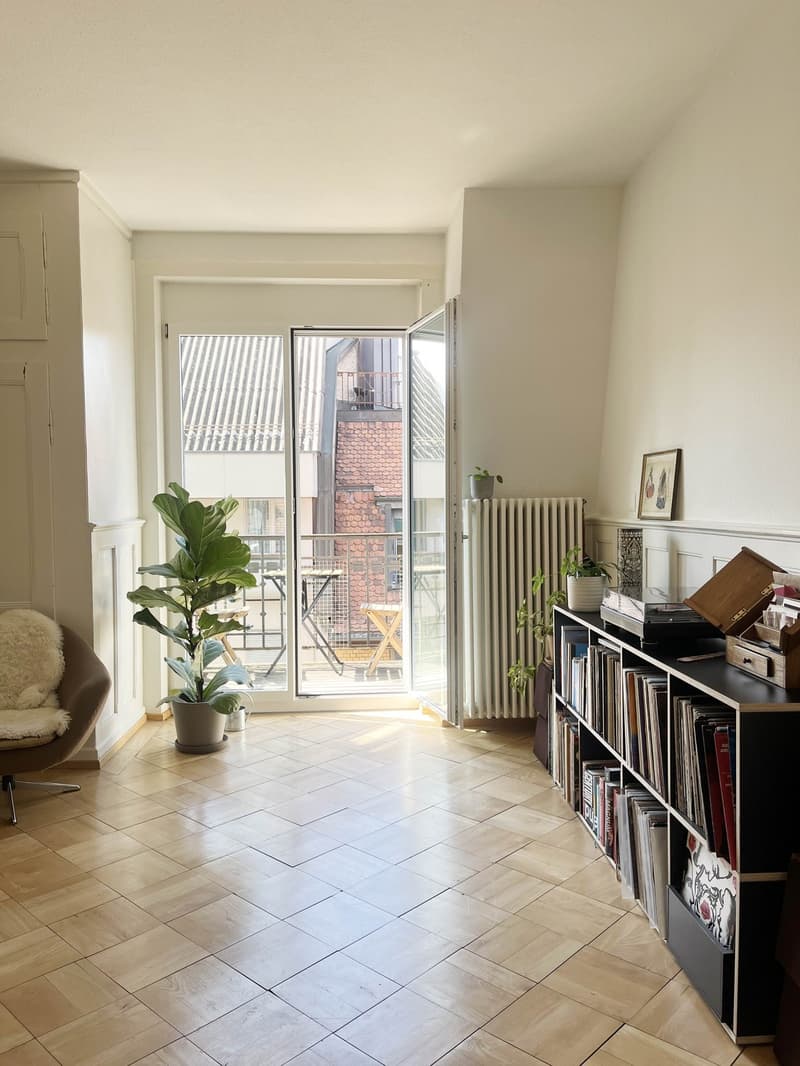 Beautiful, furnished, bright aparment (sublet 6 months) (1)