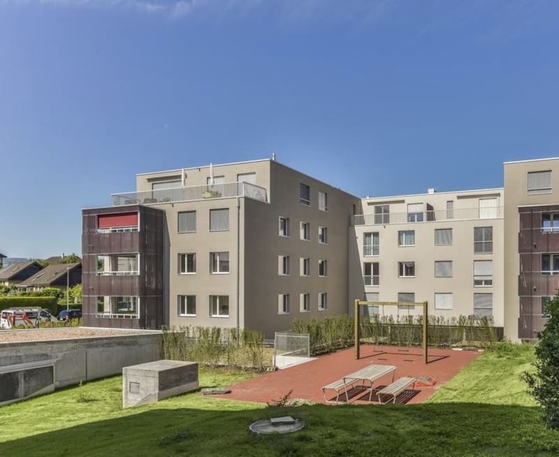 Helle 3.5-Zimmer-Wohnung mit grossem Balkon und eigenem Waschturm in Obfelden (11)