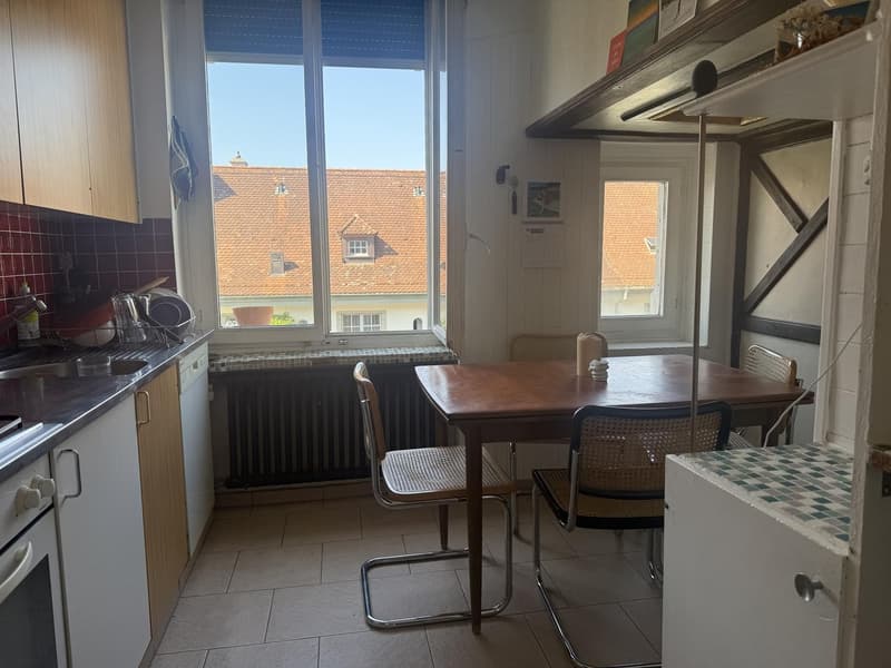 Weekday Room Available | MondayFriday Only | 20 m² with Private Balcony | Zurich District 3 | CHF 900/month (Utilities Included) (2)