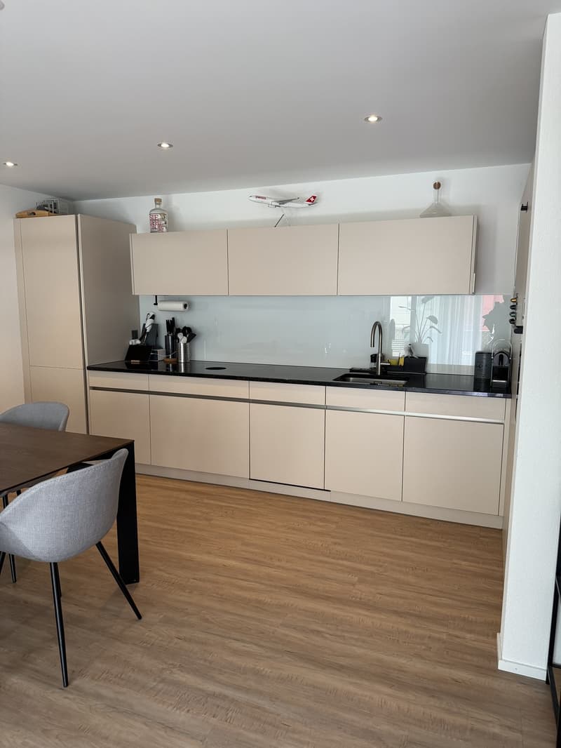 Moderne 2.5 Zimmerwohnung zu vermieten per 01.12.26 (2)