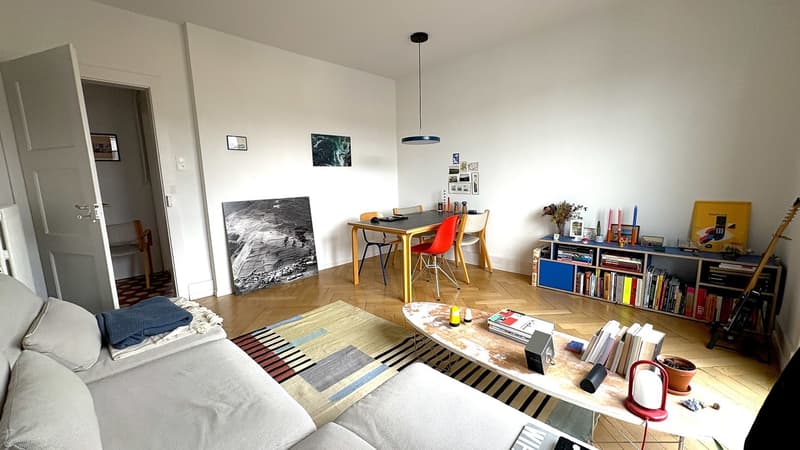 Stilvolle möblierte 3-Zi Altbauwohnung mit Balkon & Homeoffice (JuliSept) (10)