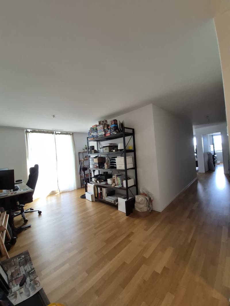 Helle 2.5 Zimmer Wohnung mit 94.5 m² direkt am Bahnhof Aarburg, ab 01.11.2026 (4)