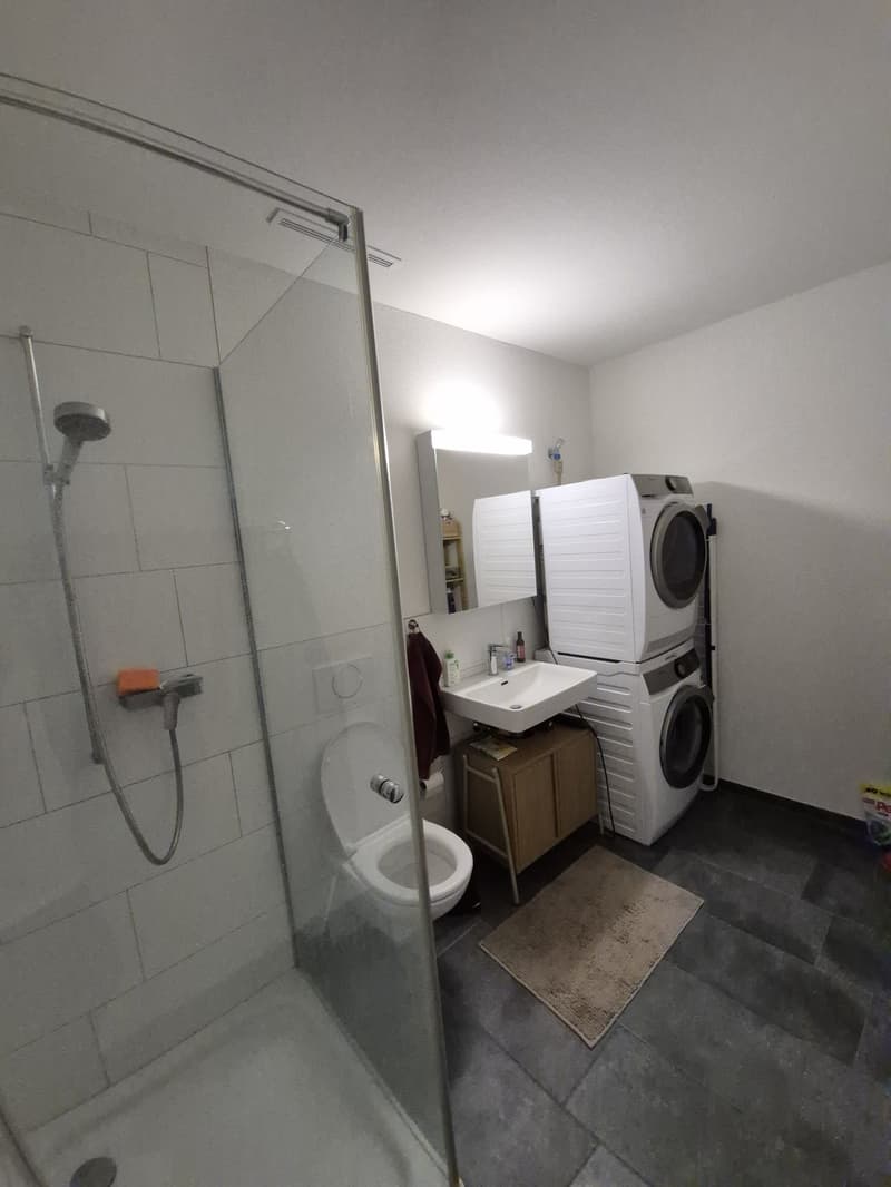 Helle 2.5 Zimmer Wohnung mit 94.5 m² direkt am Bahnhof Aarburg, ab 01.11.2026 (9)