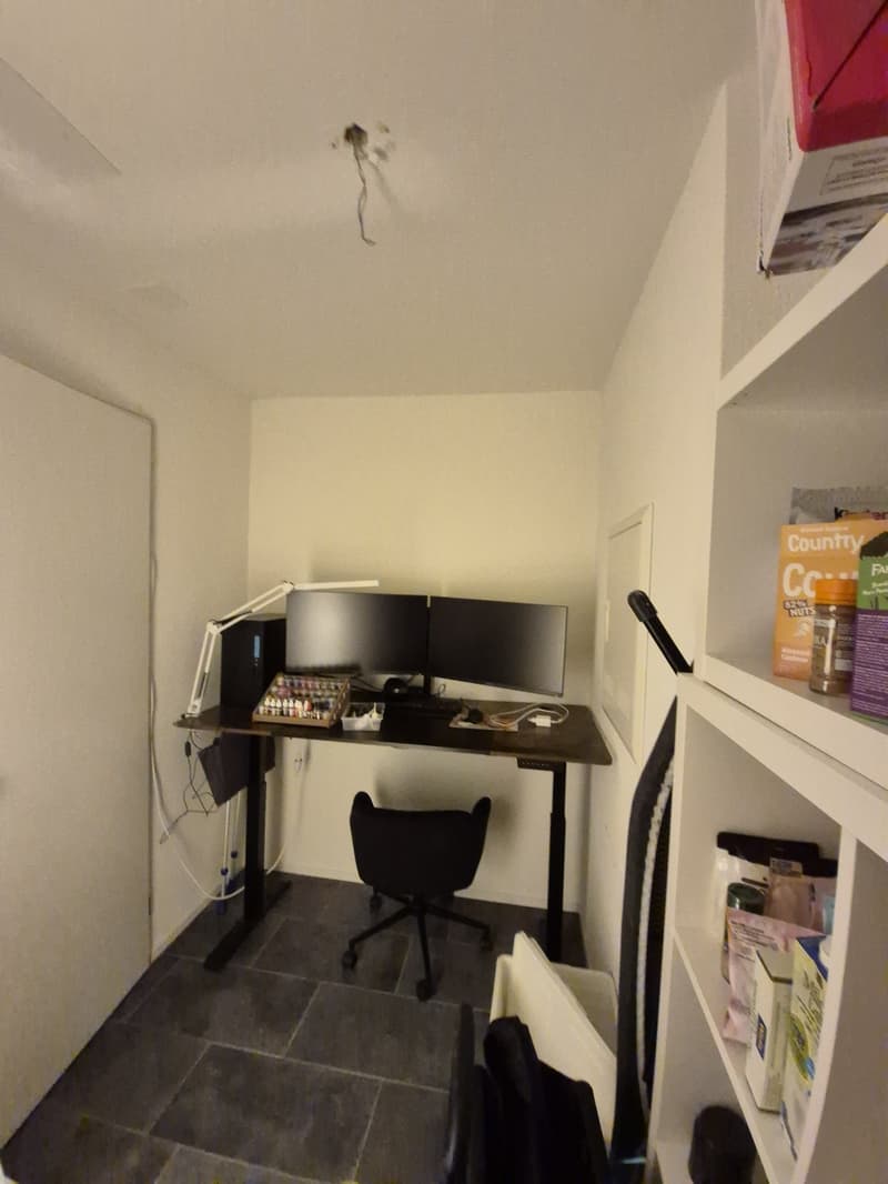 Helle 2.5 Zimmer Wohnung mit 94.5 m² direkt am Bahnhof Aarburg, ab 01.11.2026 (7)