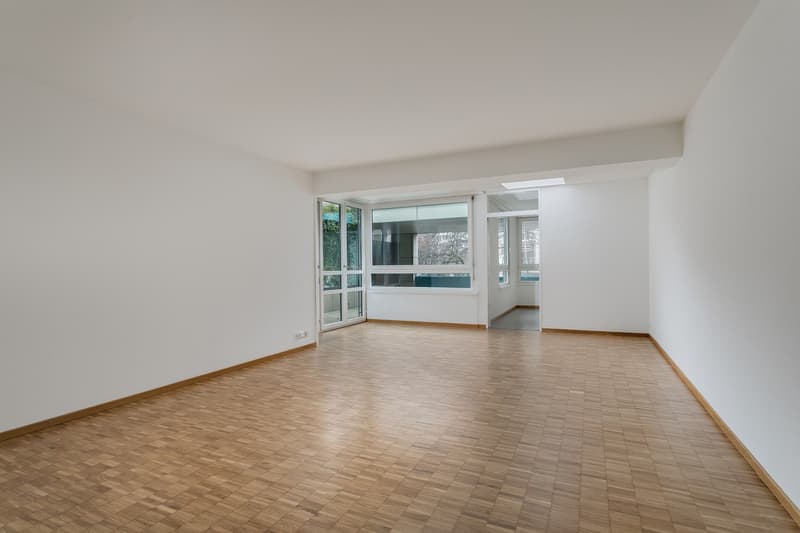Wohnzimmer (Rohansicht, wird aktuell weiter möbliert)