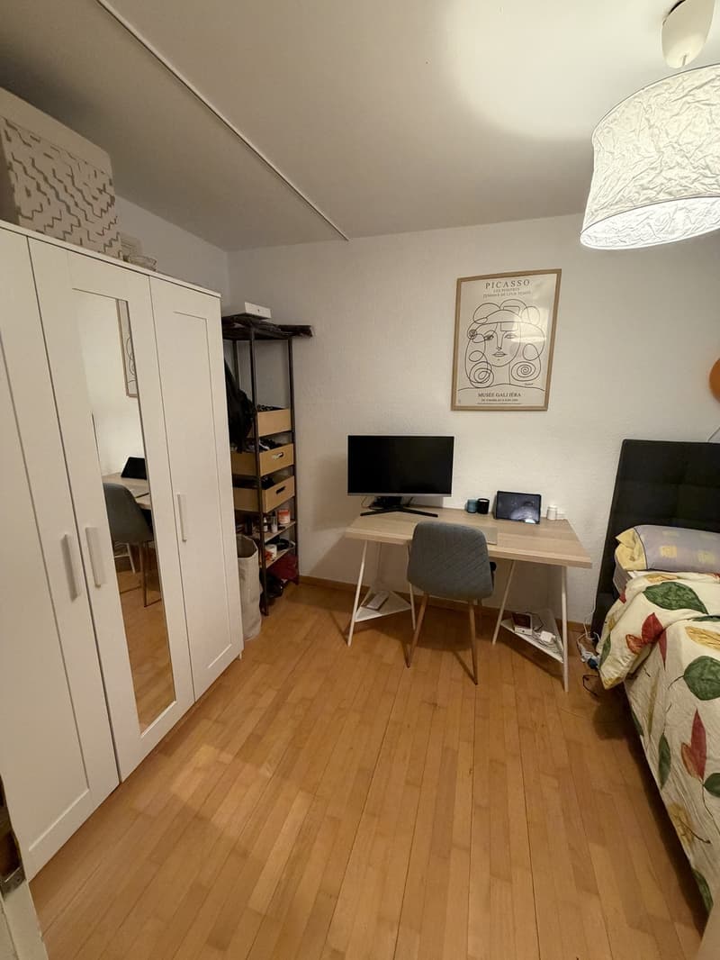 Room in a shared flat in the city center (7)
