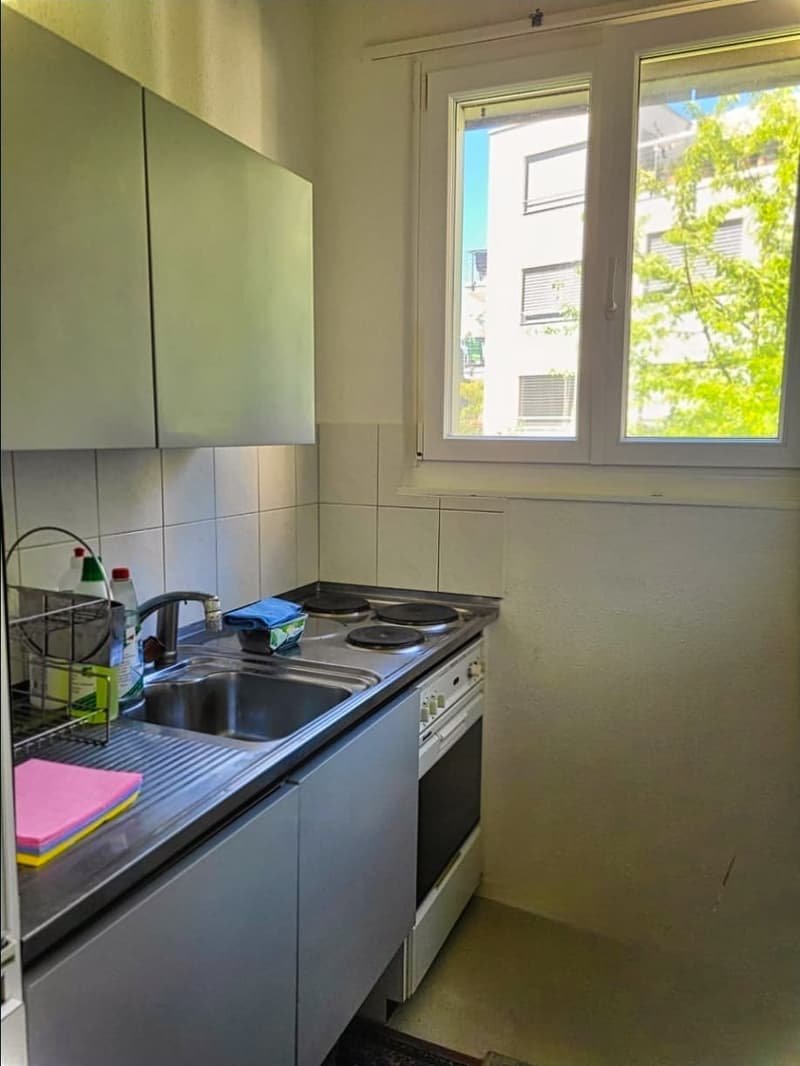 Helle 1½-Zimmer-Wohnung im 1. Stock Nachmieter gesucht (4)