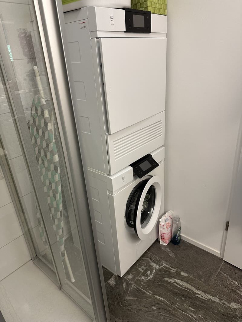 Grosszügige 4.5 Zimmerwohnung mit viel Licht und Aussicht (11)