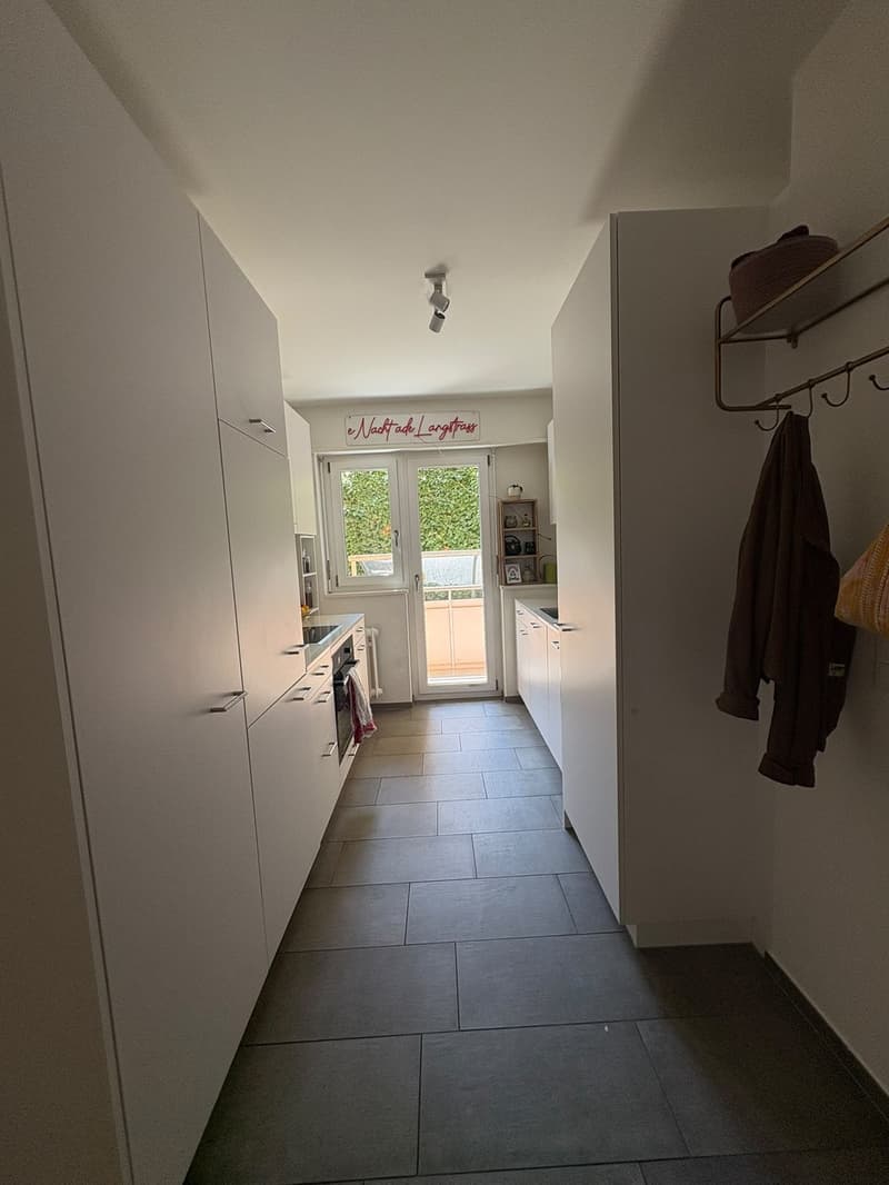 Moderne 3 1/2 Zimmerwohnung (5)