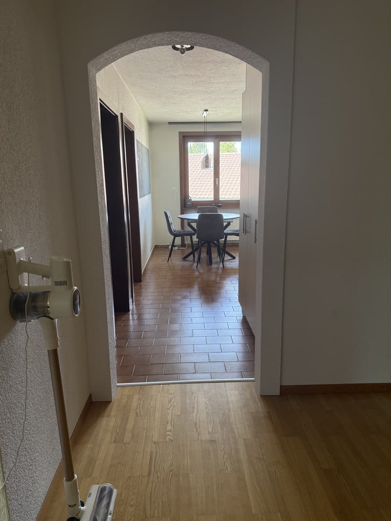 À louer Spacieux 4 pièces, 1734 Tentlingen CHF 1250./mois (6)