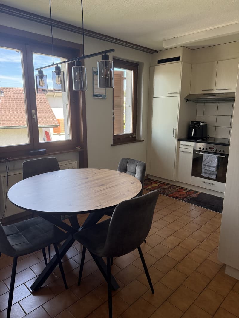 À louer Spacieux 4 pièces, 1734 Tentlingen CHF 1250./mois (8)