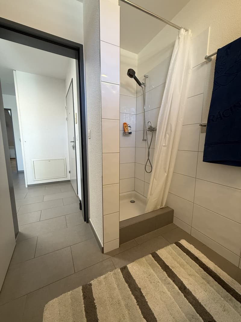 Badezimmer mit Dushe