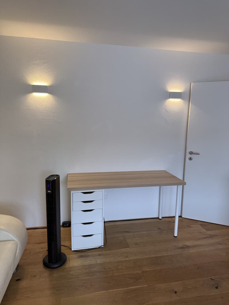 Helles modernes WG-Zimmer zu vermieten (8)