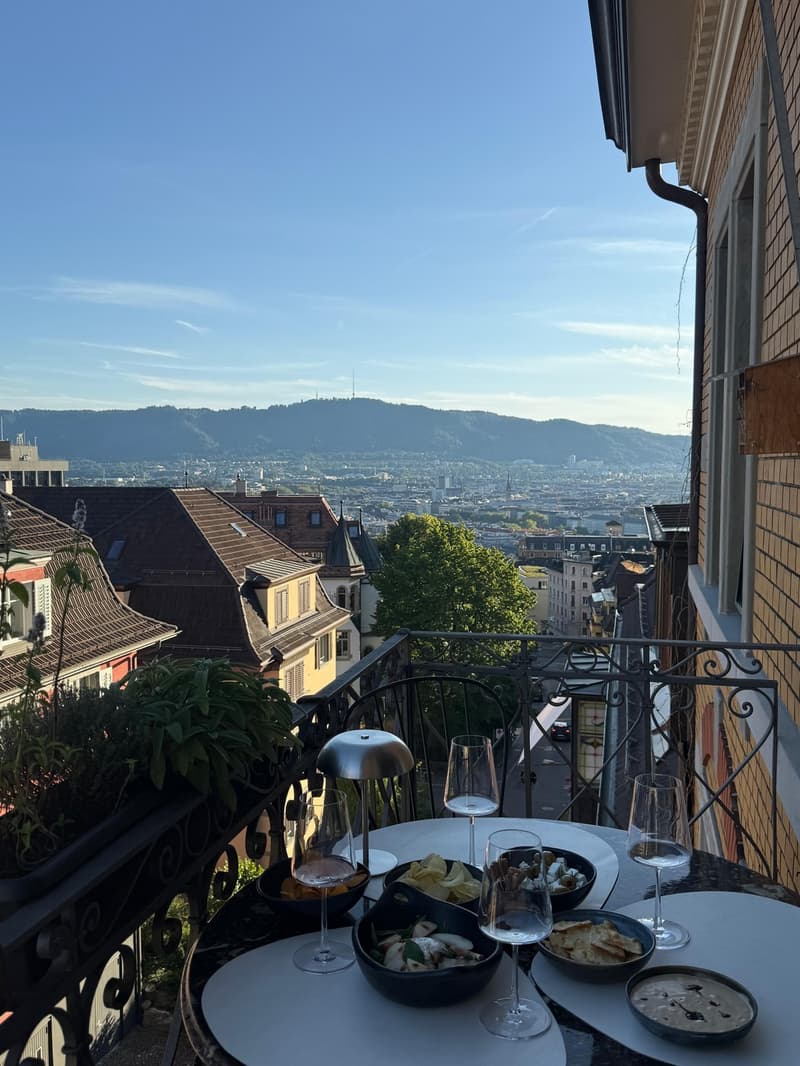 Schöne 3-Zimmer-Altbauwohnung in Zürich Kreis 6 - per sofort/ nach Vereinbarung. (4)