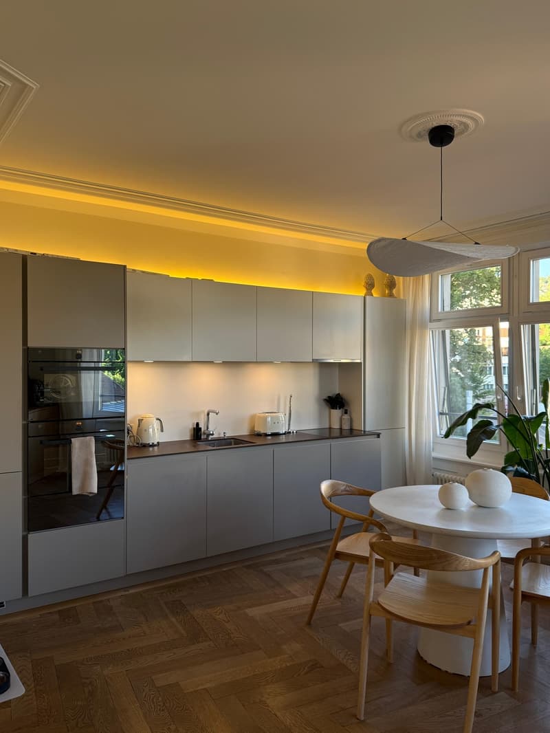 Schöne 3-Zimmer-Altbauwohnung in Zürich Kreis 6 - per sofort/ nach Vereinbarung. (5)