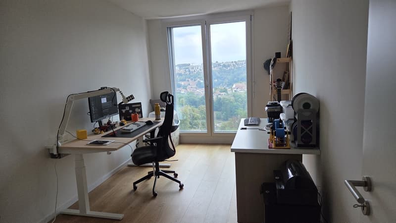 Attique 3,5 pièces avec terrasse privative  Bd de Pérolles, Fribourg  reprise de bail (4)