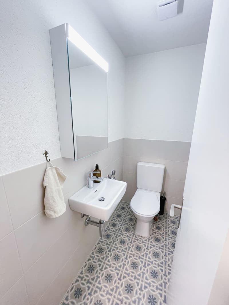 Beautiful, stylish apartment in Biel city center and near the lake (10)