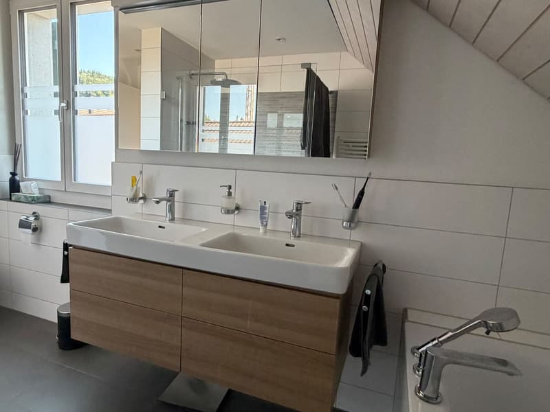 Nachmieter gesucht 3.5-Zimmer-Dachwohnung in Weiningen ZH (8)
