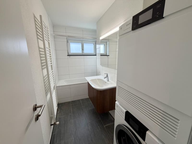 Ruhige, familienfreundliche 3.5-Zimmer-Wohnung in Adliswil  inkl. Garage, Aussenparkplatz & Hobbyraum (ab 01.11.2026) (4)