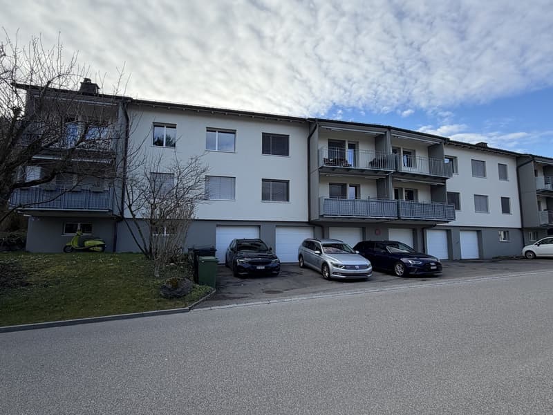 Ruhige, familienfreundliche 3.5-Zimmer-Wohnung in Adliswil  inkl. Garage, Aussenparkplatz & Hobbyraum (ab 01.11.2026) (7)