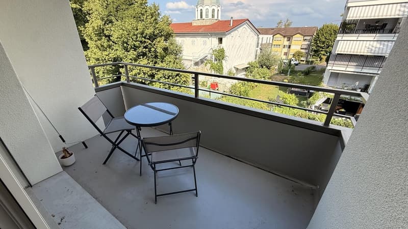 Möbilierte 2.5-Zimmerwohnung mit Balkon zur Untermiete (13)