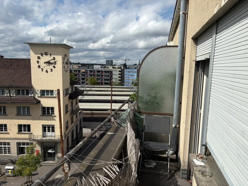 Helles WG-Zimmer mit Balkonzugang  unkomplizierte 3er-WG (4)
