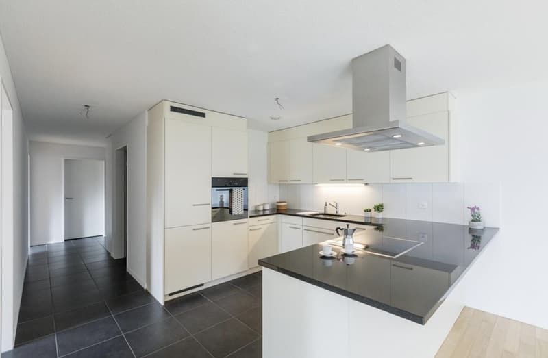 Top-Angebot in Oftringen: Helle 3.5-Zimmer-Wohnung mit Balkon 1. MONAT GRATIS! (5)