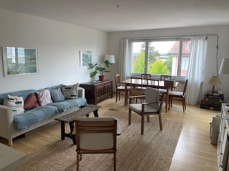 17 m²-Zimmer in 4-Zimmer-Wohnung (110 m²) in Fislisbach zur Untermiete (2)