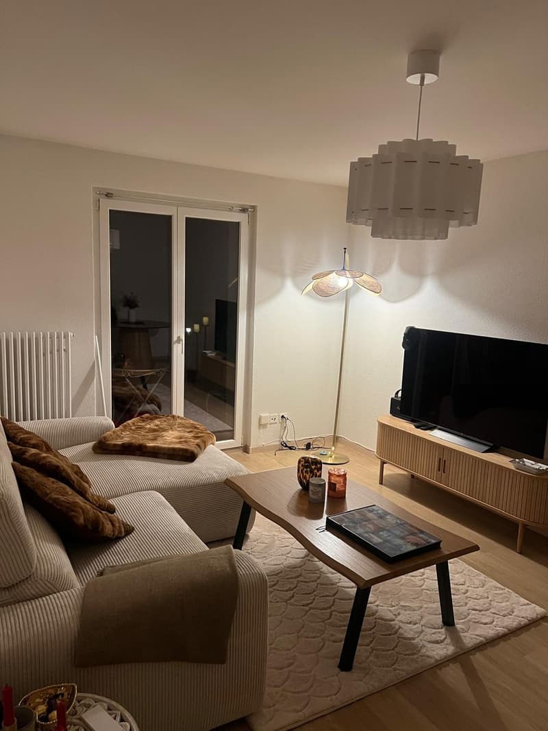 Gemütliche 2.5-Zimmer-Wohnung mit Balkon in nähe Stadt (11)