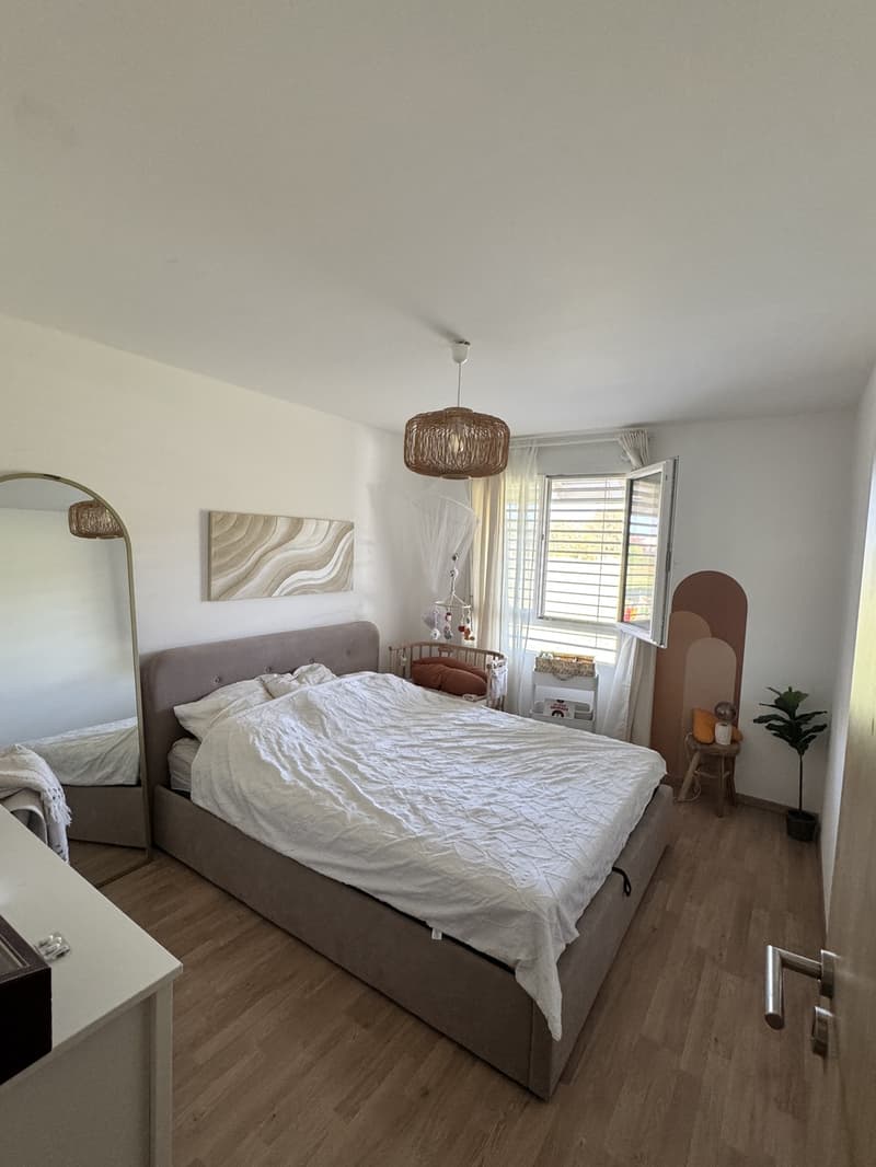 Spacieux 3.5 pièces avec grand séjour et balcon Bottens (4)