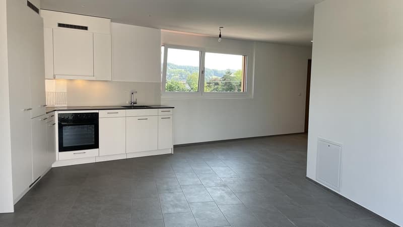 Helle 2.5-Zimmerwohnung direkt beim Bahnhof Bülach ab 01.11.2026 (10)