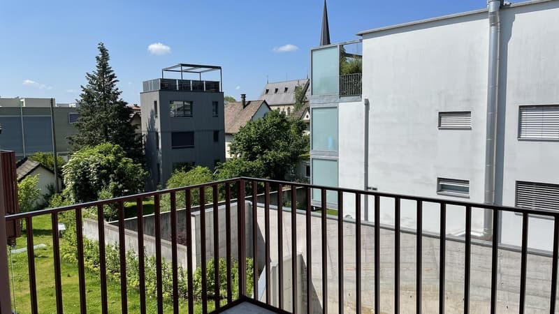 Helle 2.5-Zimmerwohnung direkt beim Bahnhof Bülach ab 01.11.2026 (5)