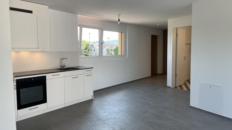 Helle 2.5-Zimmerwohnung direkt beim Bahnhof Bülach ab 01.11.2026 (7)