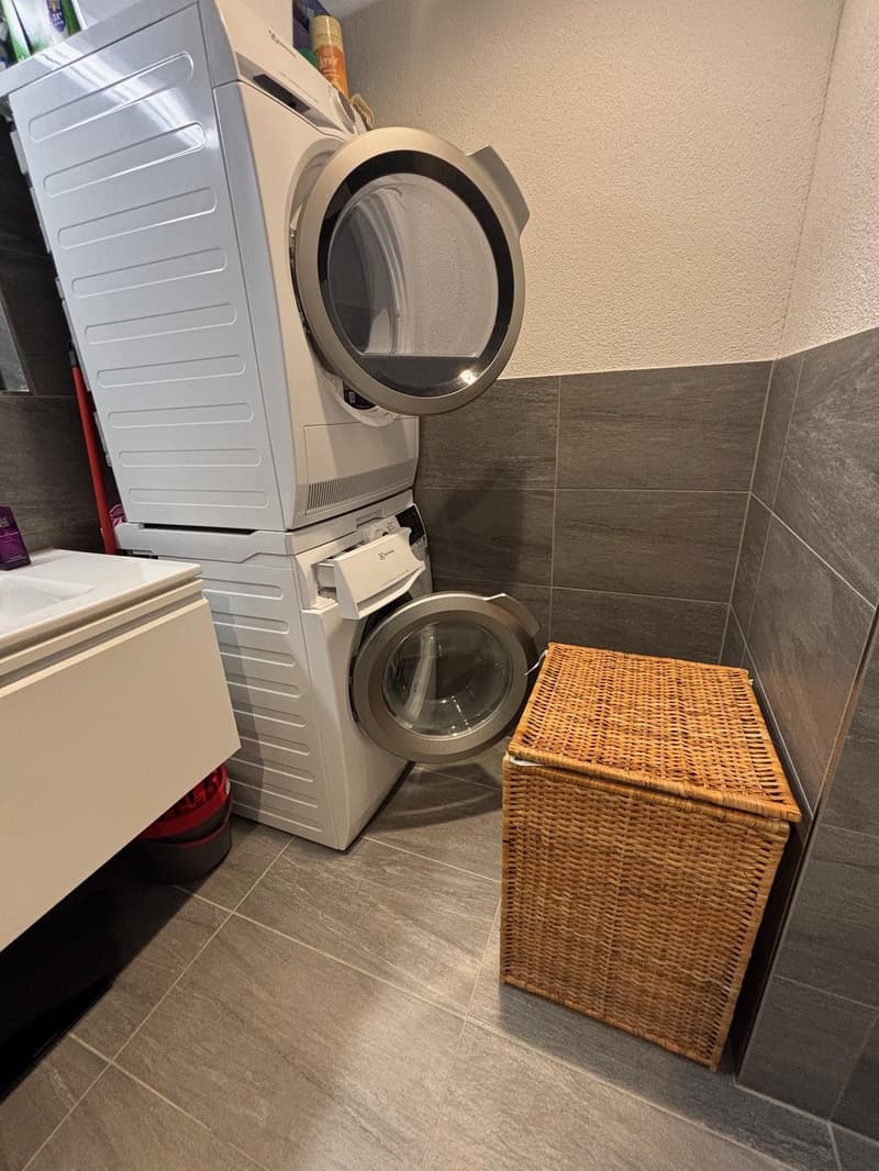 Helle & moderne 2.5-Zimmer-Wohnung in Seebach-Oerlikon 54 m² | Top-ÖV-Anbindung (8)