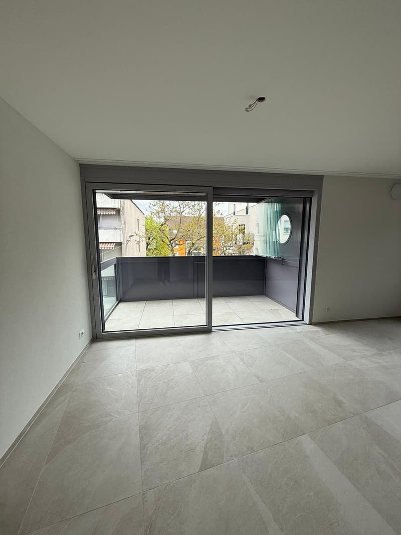 Modern 2.5-Room Apartment in Vibrant Altstetten  New Building, Fully Equipped (9)