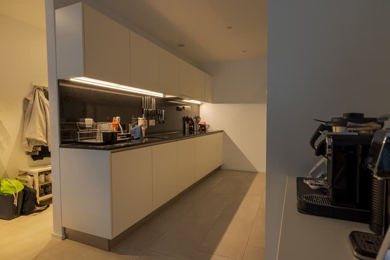 Moderne 3.5-Zimmerwohnung mit Sitzplatz in Bubikon (4)
