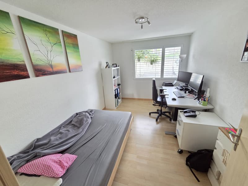 Gemütliche 4.5 Zimmer Wohnung in Hausen (4)