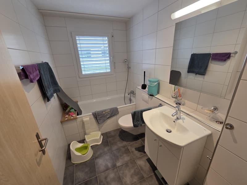 Gemütliche 4.5 Zimmer Wohnung in Hausen (9)