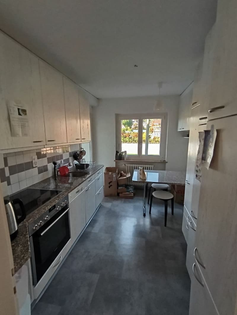 Spacious Double Room with Balcony, Garden & Excellent Transport Links (8)
