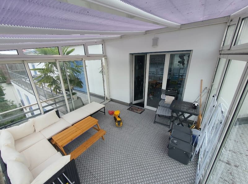 Grosse, helle 4.5-Zimmer-Dachwohnung in Wettingen (3)