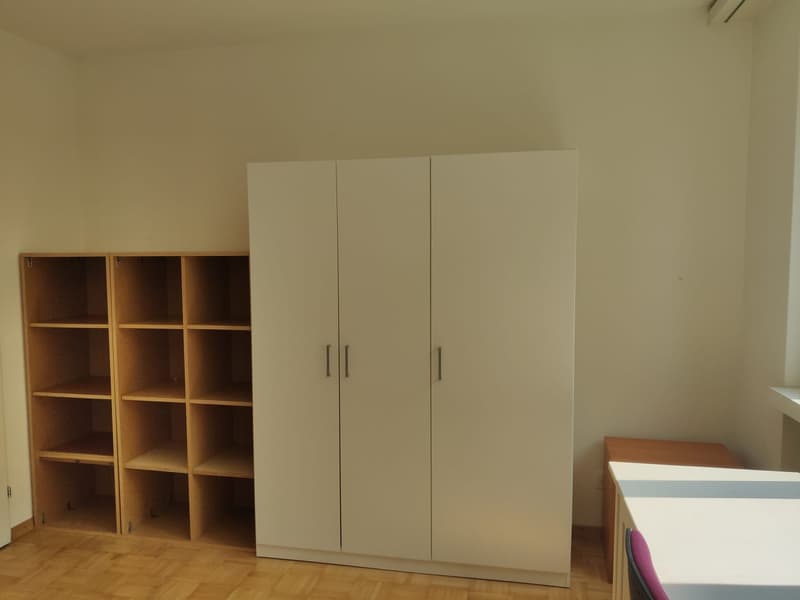 Room in shared flat in Seebach (2)