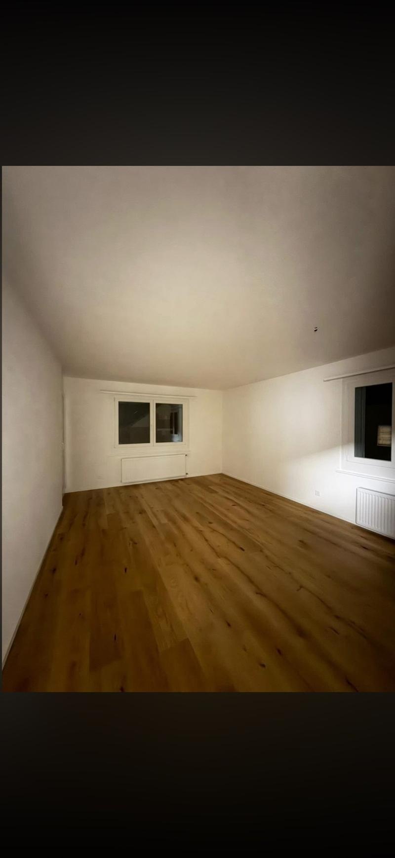 Neu saniertes WG Zimmer (6)